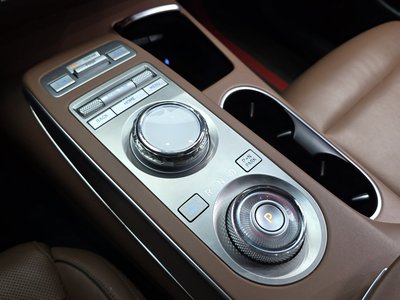 صورة مصغرة 12 لـ 2021 Genesis GV70