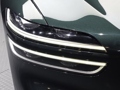 2021 Genesis GV70 photo 9