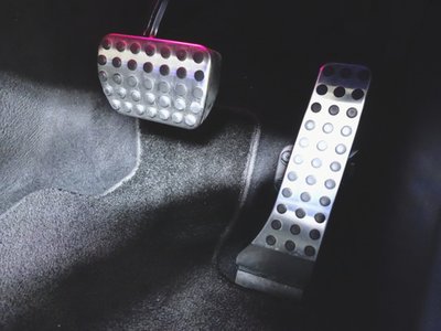 MERCEDES-BENZ GLC AMG - 9