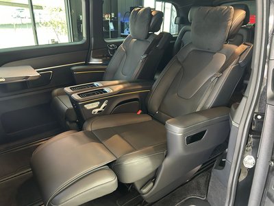 صورة 6 لـ 2023 Mercedes-BENZ V-CLASS