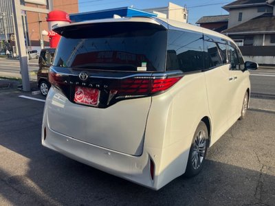 TOYOTA ALPHARD - 7