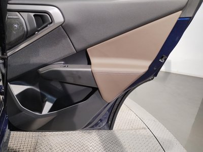 2025 BMW X3 — миниатюра 38