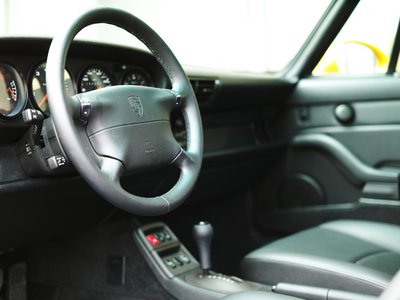 PORSCHE 911 - 8