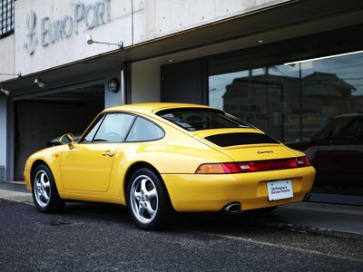 PORSCHE 911 - 6