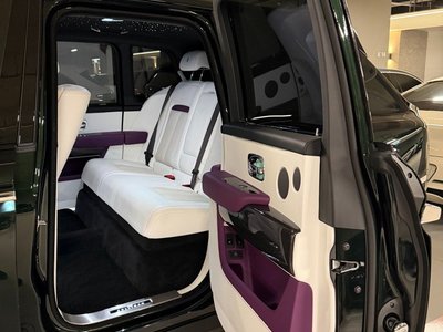 ROLLS-ROYCE CULLINAN - 7