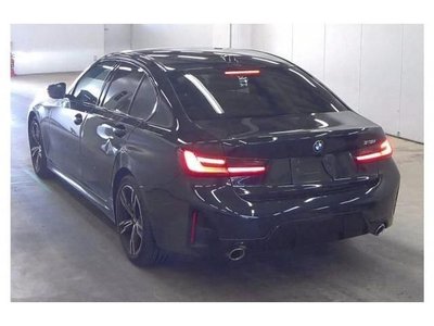 2024 BMW 3 SERIES photo 3