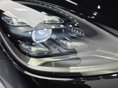PORSCHE CAYENNE - 9