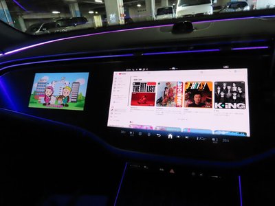 MERCEDES-BENZ E-CLASS - 8