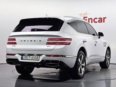صورة 4 لـ 2023 Genesis GV80