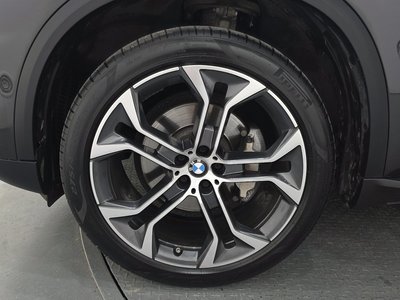 صورة 6 لـ 2022 BMW X5