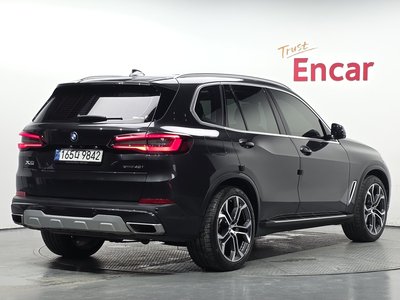 صورة 3 لـ 2022 BMW X5