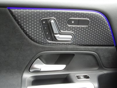 2025 Mercedes-BENZ EQB 缩略图 51