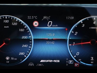 2023 Mercedes-BENZ GLB AMG — миниатюра 21