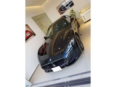 MASERATI GRANTURISMO - 3