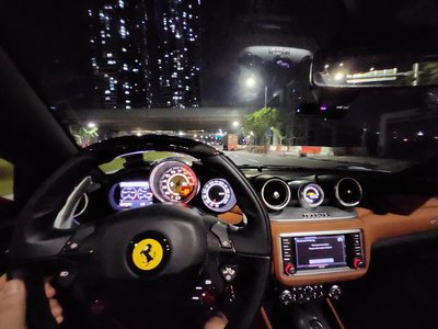 FERRARI CALIFORNIA - 6