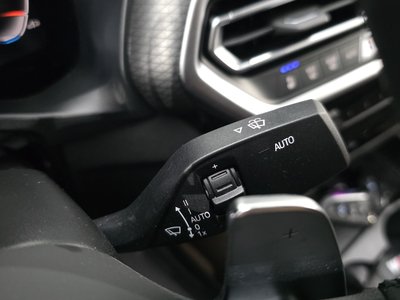 2025 BMW X4 — миниатюра 28