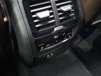 2025 BMW X4 — миниатюра 29