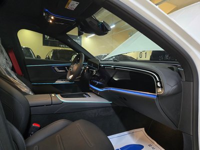 MERCEDES-BENZ E-CLASS - 10