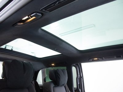 2025 Mercedes-BENZ V-CLASS 缩略图 71