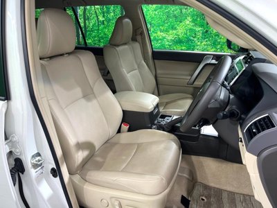 TOYOTA LAND CRUISER PRADO - 10