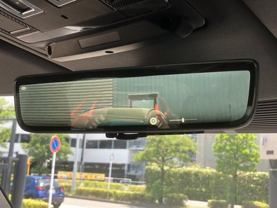 LAND ROVER DEFENDER - 10