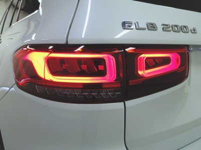 MERCEDES-BENZ GLB - 5