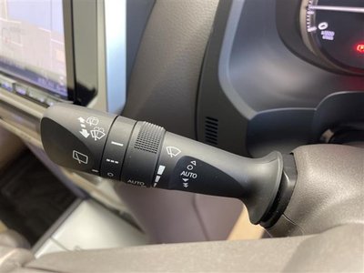 TOYOTA LAND CRUISER PRADO - 8