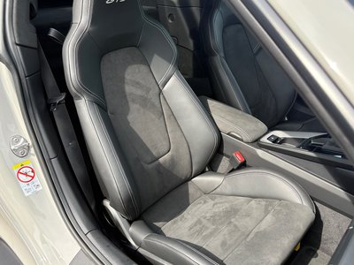 2022 Porsche 911 — миниатюра 25