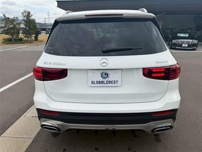 MERCEDES-BENZ GLB - 8