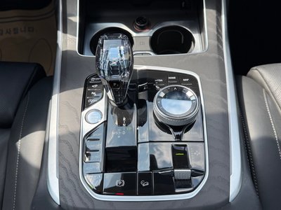 صورة 9 لـ 2021 BMW X7