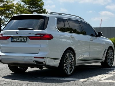 صورة 4 لـ 2021 BMW X7