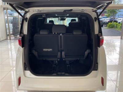 2024 Toyota ALPHARD thumbnail 31
