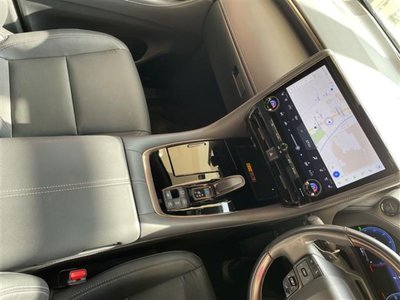 TOYOTA ALPHARD - 10