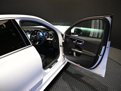 2023 Mercedes-BENZ C-CLASS 缩略图 16