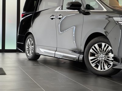 2026 Toyota ALPHARD 缩略图 12