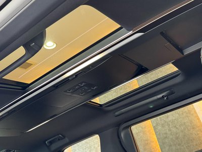 2026 Toyota ALPHARD — фото 5