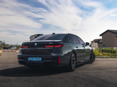 BMW I7 - 4