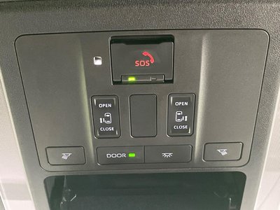 2026 TOYOTA ALPHARD photo 7