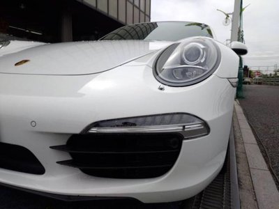 PORSCHE 911 - 9