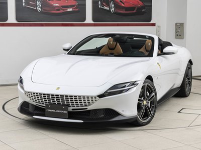 FERRARI ROMA SPIDER