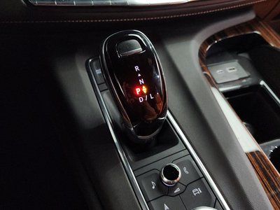 2022 Cadillac ESCALADE 5TH GENERATION photo 9