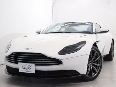 ASTON MARTIN DB11 - 1