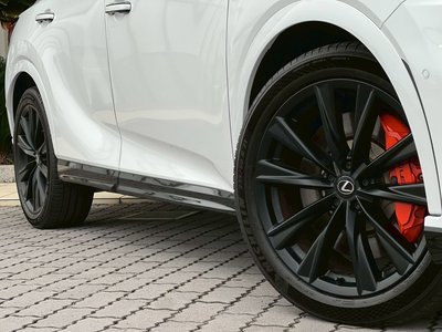 LEXUS RX - 9