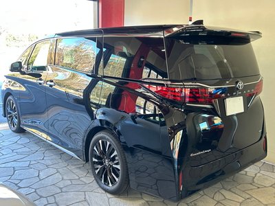 TOYOTA ALPHARD - 4