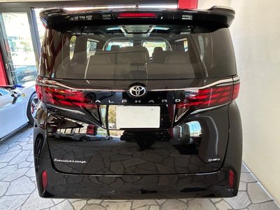 TOYOTA ALPHARD - 3