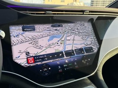 MERCEDES-BENZ EQE - 6