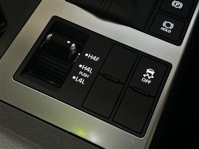 TOYOTA LAND CRUISER 250 - 10