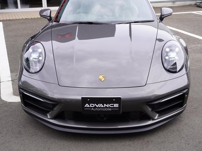 PORSCHE 911 - 4