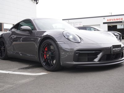 PORSCHE 911 - 8