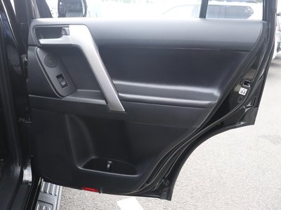 صورة مصغرة 39 لـ 2022 Toyota LAND CRUISER PRADO